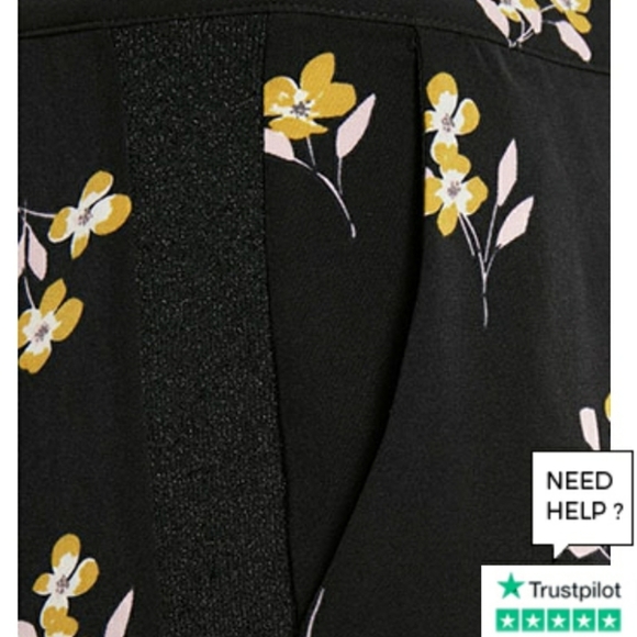 BNWT black floral  Soaked in Luxury Pant - Picture 3 of 4